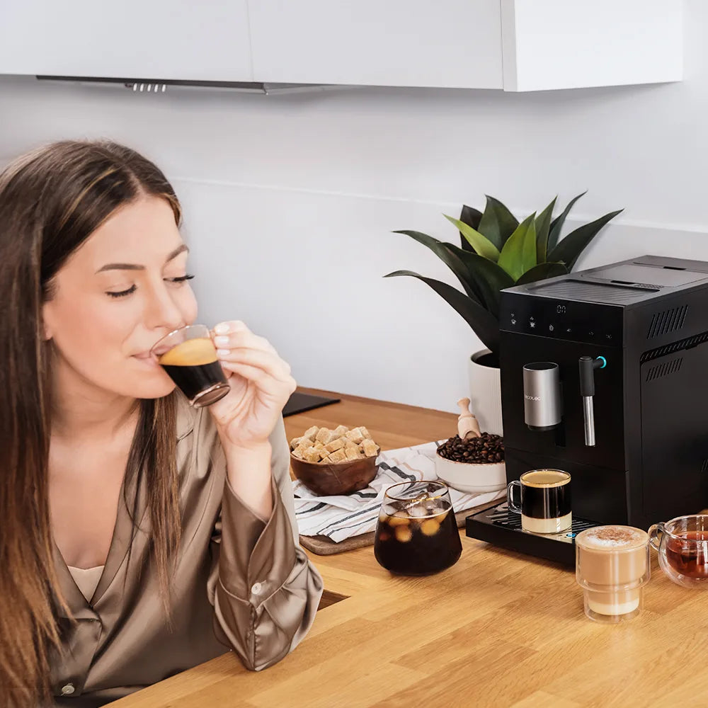Cecotec Cremmaet Compact Steam Szuperautomata Eszpresszó Kávéfőző