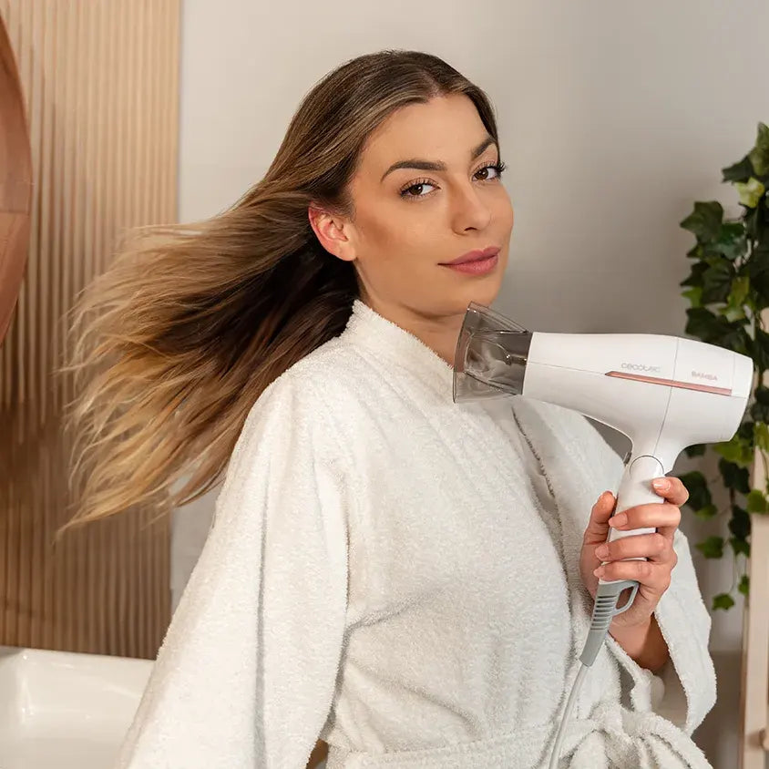 Cecotec IoniCare Power&Go Heaven - ionos hajszárító 