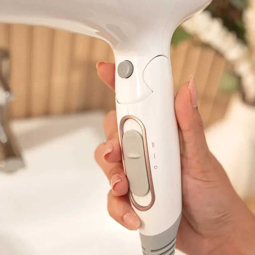 Cecotec IoniCare Power&Go Heaven - ionos hajszárító 