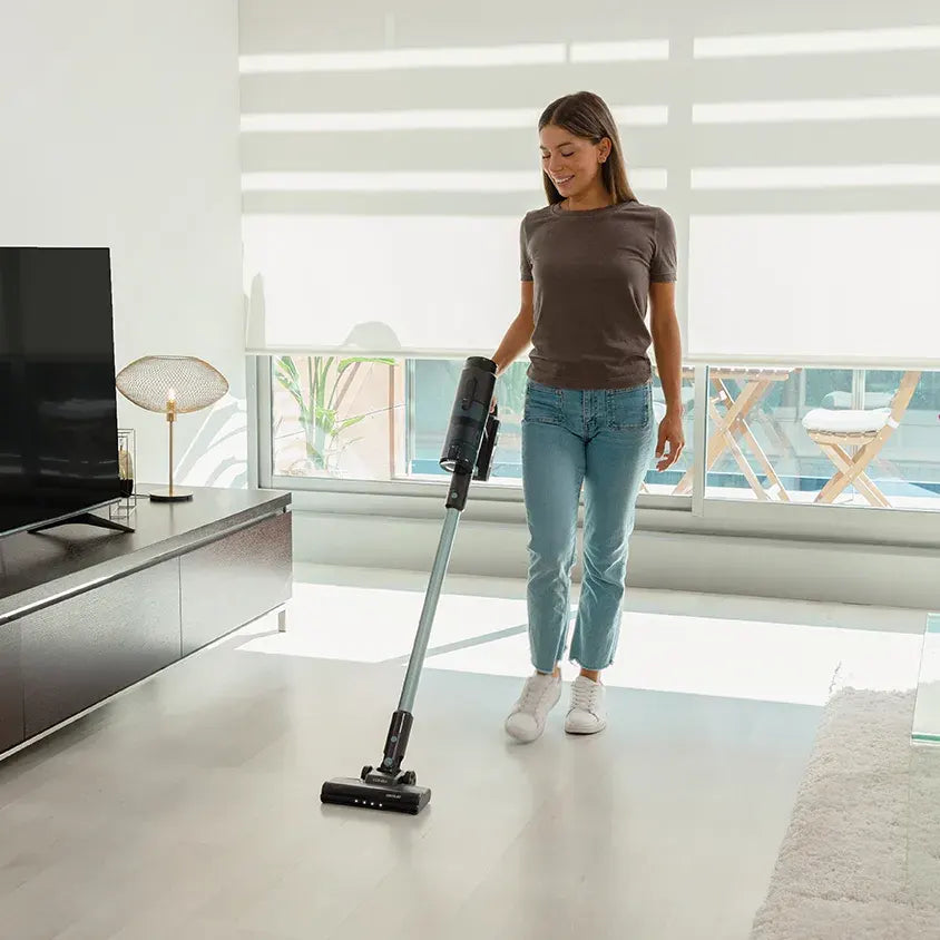 Cecotec Conga Rockstar 1500 Ray Pure Porzsák Nélküli Álló Porszívó - Fekete