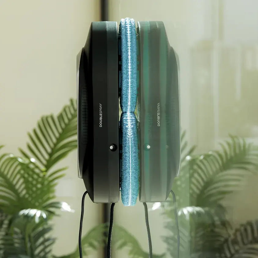 Cecotec Conga Windroid 1090 Double Spray Connected ablaktisztító robot 