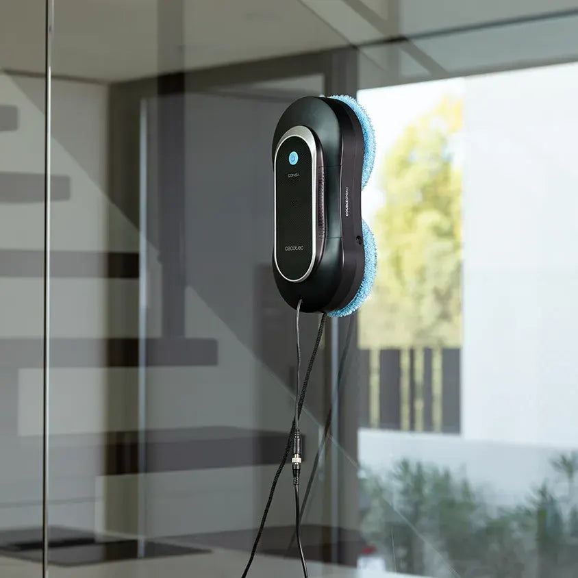 Cecotec Conga Windroid 1090 Double Spray Connected ablaktisztító robot 