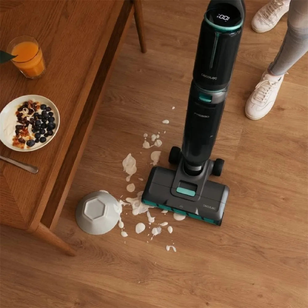 Cecotec FreeGo Wash&Vacuum Spray - vezeték nélküli porszívó és felmosó